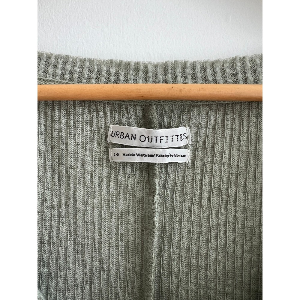 Urban Outfitters Sage Waffle Knit Henley Top L Oversized‎ Cottagecore UO - Picture 6 of 8